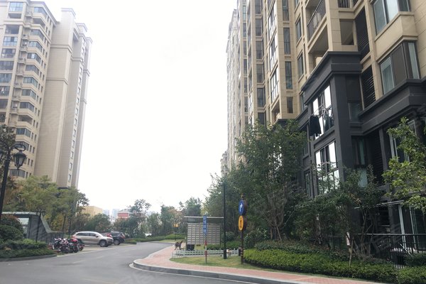 中铁原香颂最新动态更新，最新消息汇总